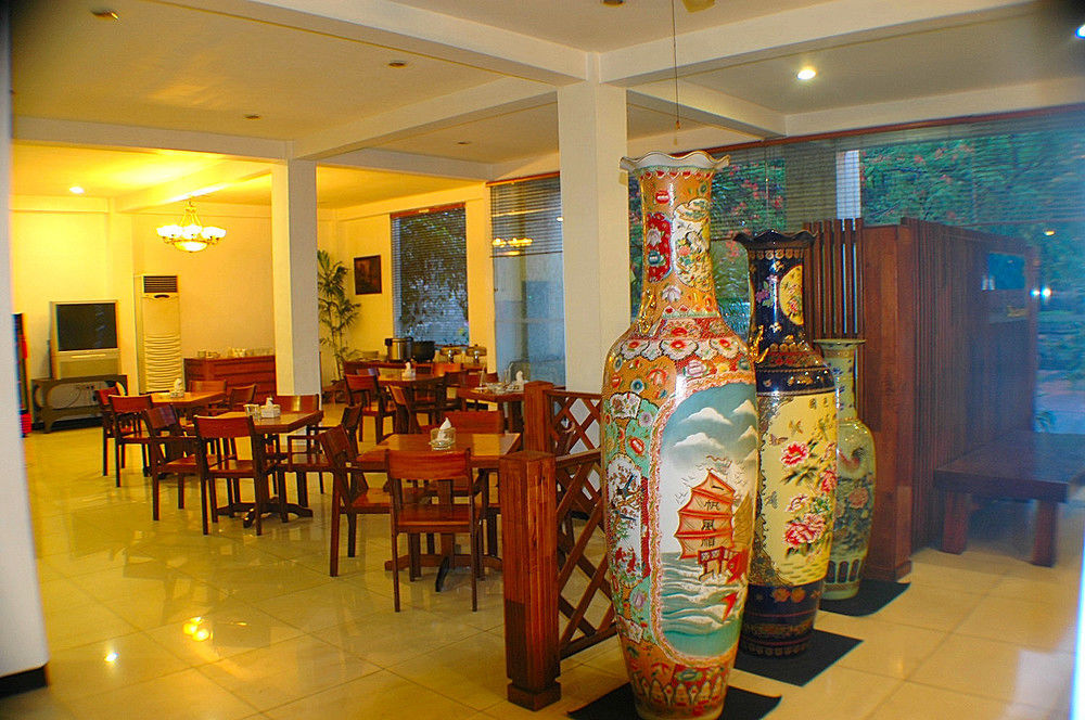 Foresta Inn Family Resort Prigen 外观 照片