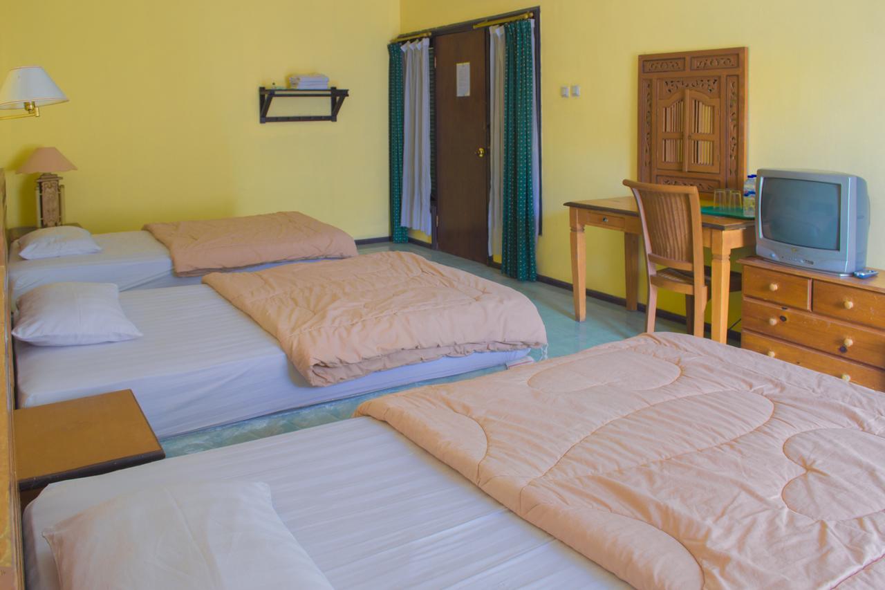 Foresta Inn Family Resort Prigen 外观 照片