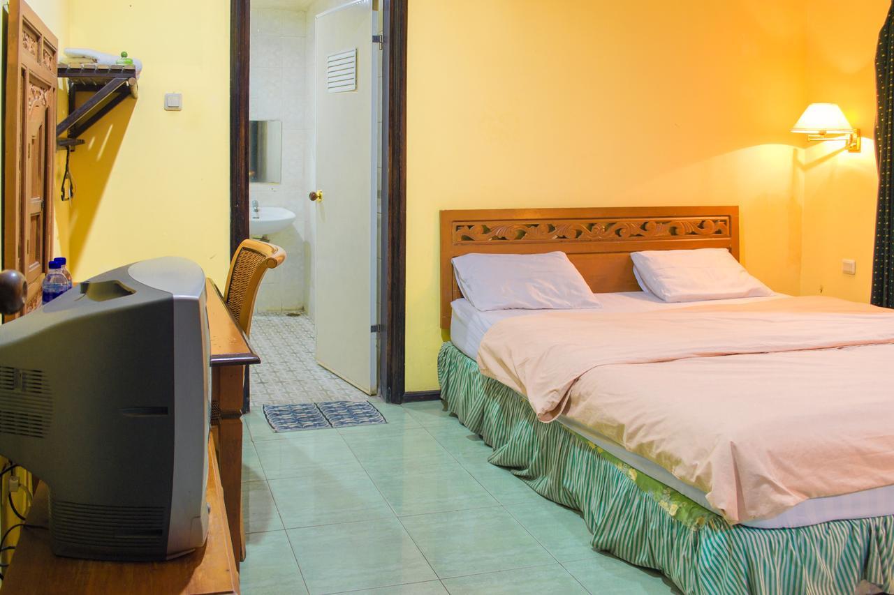 Foresta Inn Family Resort Prigen 外观 照片